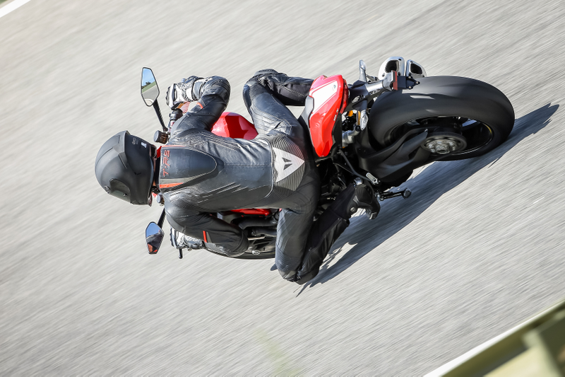 Illustration for article titled Ride Review: The 2016 Ducati Monster 1200 R Is Powerful, But Is It Enough?